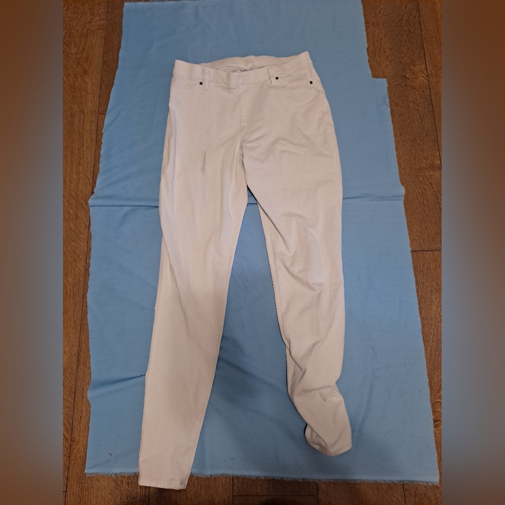 White jeans
